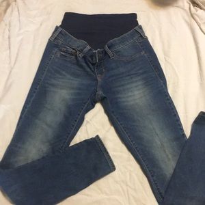 Old Navy Maternity Skinny Jeans